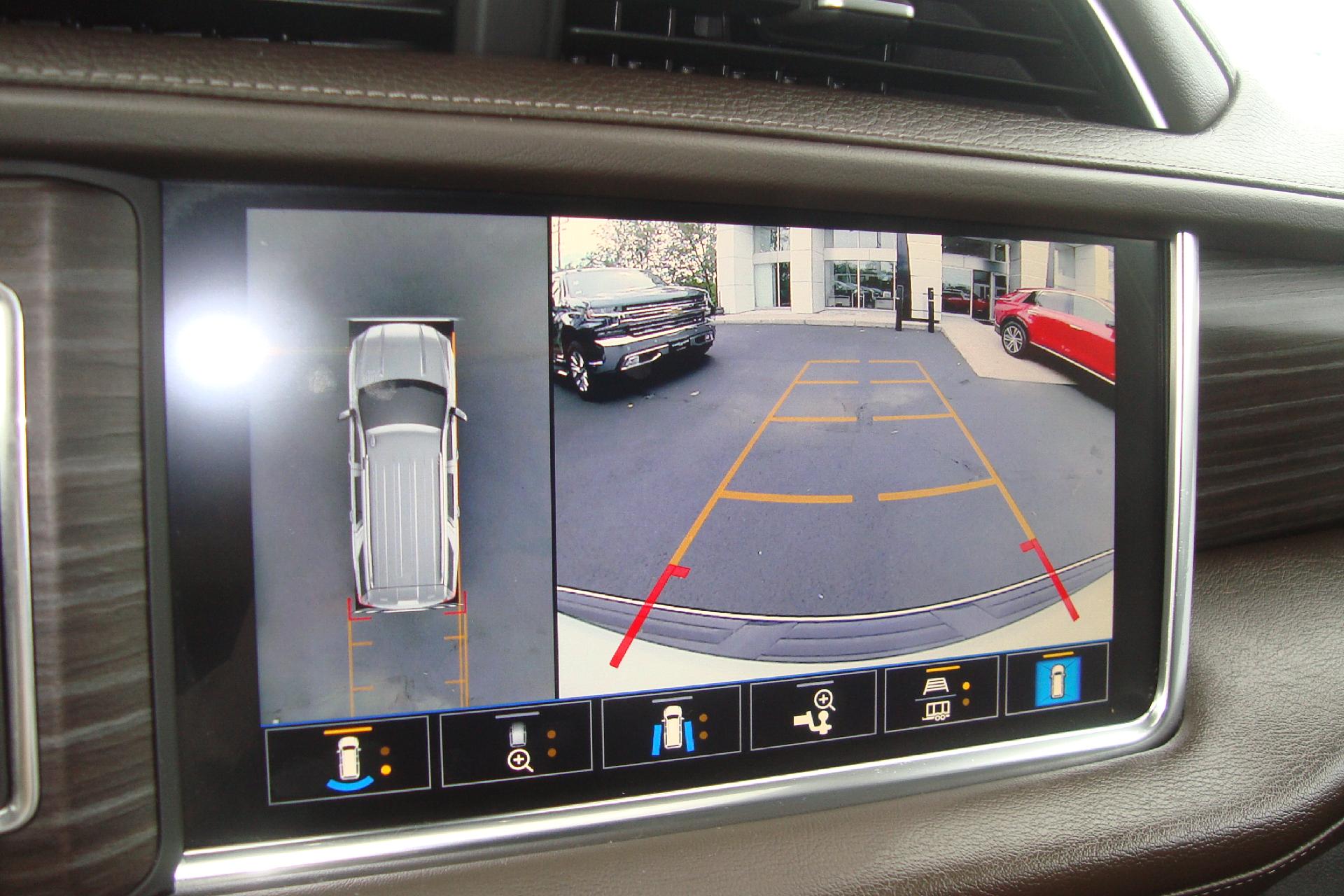 2021 GMC Yukon XL Vehicle Photo in PORTSMOUTH, NH 03801-4196