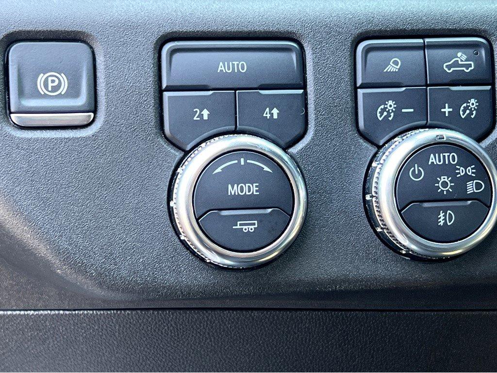 2024 GMC Sierra 1500 Vehicle Photo in SAVANNAH, GA 31406-4513