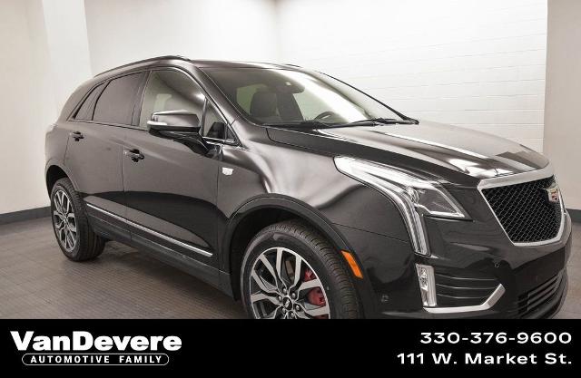 Select 2023 Cadillac XT5