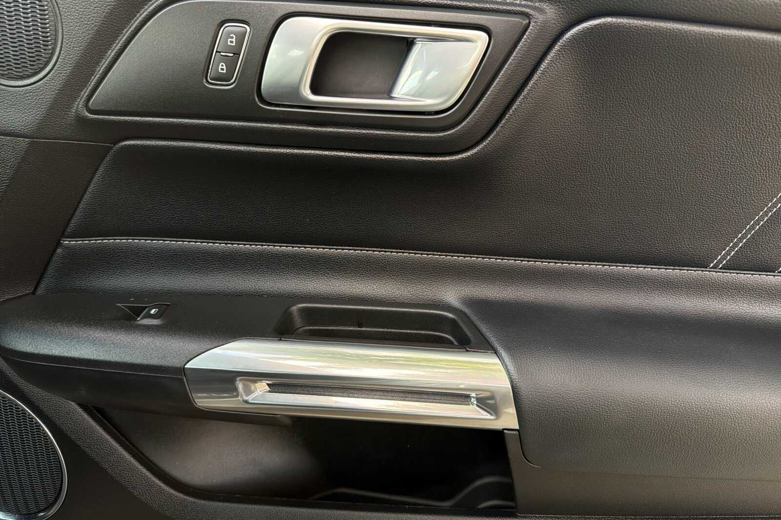 2022 Ford Mustang GT Premium - Photo 21