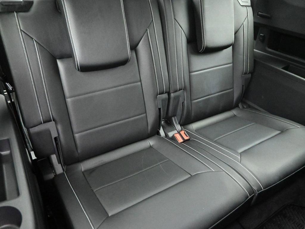 2023 Volkswagen Atlas Vehicle Photo in Cedar Rapids, IA 52402