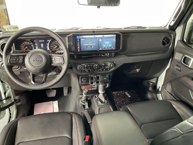 2024 Jeep Wrangler Vehicle Photo in GILBERT, AZ 85297-0402