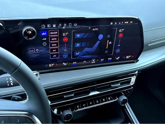 2025 Chevrolet Traverse Vehicle Photo in BEAUFORT, SC 29906-4218