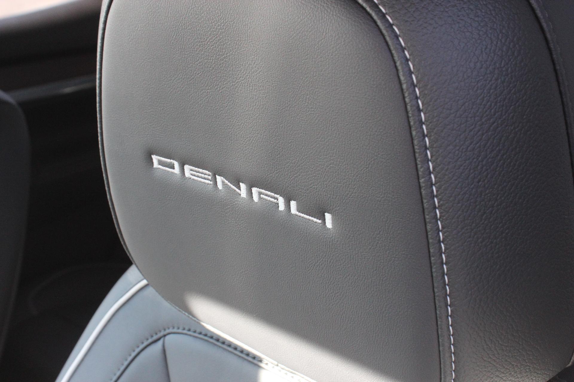 2026 GMC Terrain Vehicle Photo in AURORA, CO 80012-4011