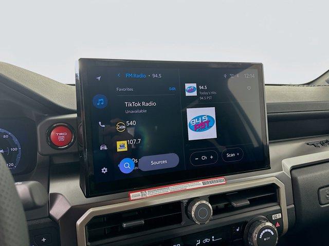 2025 Toyota Tacoma 4WD Vehicle Photo in Flemington, NJ 08822