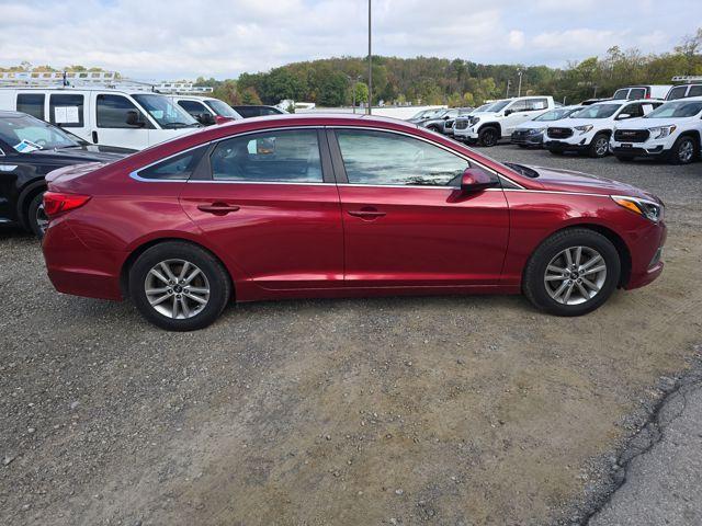 2016 Hyundai SONATA Vehicle Photo in Pleasant Hills, PA 15236