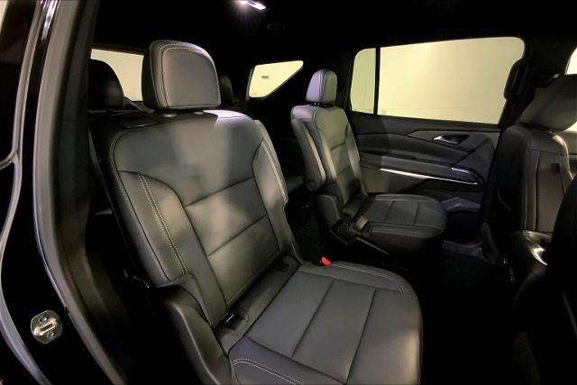 2025 Chevrolet Traverse Vehicle Photo in KANSAS CITY, MO 64114-4502