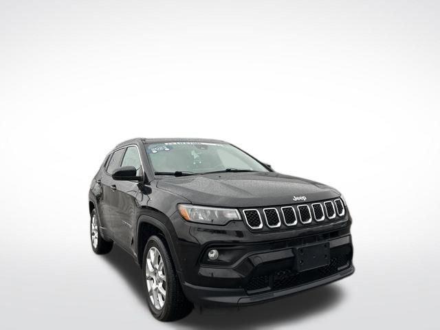 2023 Jeep Compass Vehicle Photo in SAINT CLAIRSVILLE, OH 43950-8512