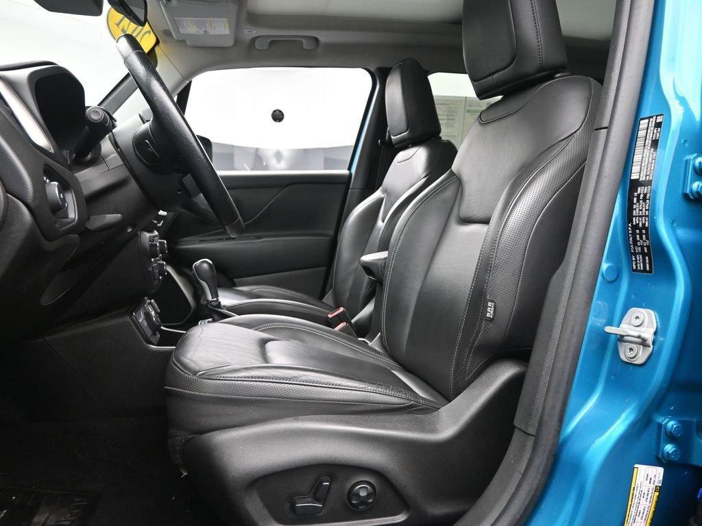 2021 Jeep Renegade Vehicle Photo in Cedar Rapids, IA 52402
