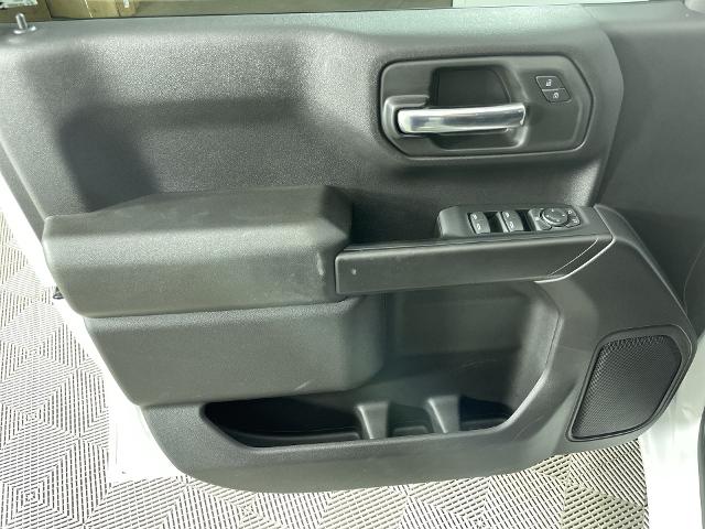 2024 GMC Sierra 1500 Vehicle Photo in GILBERT, AZ 85297-0402