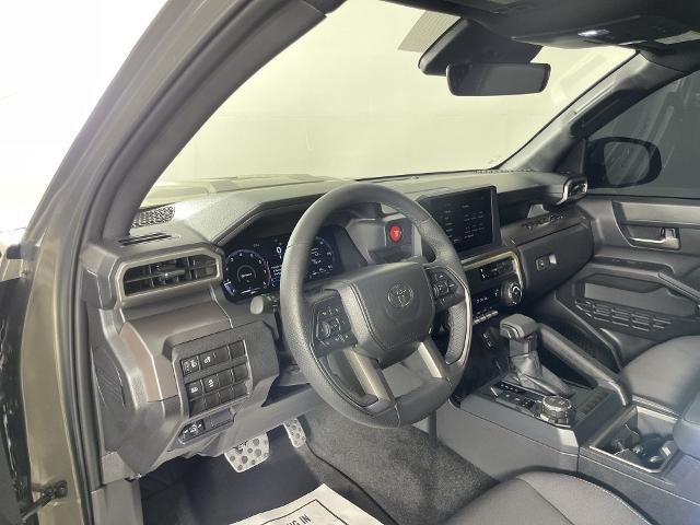 2025 Toyota Tacoma 4WD Vehicle Photo in GILBERT, AZ 85297-0402