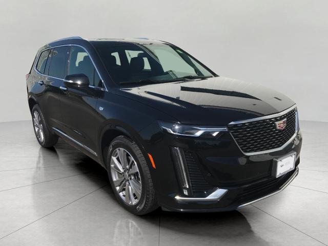 2025 Cadillac XT6 Vehicle Photo in GREEN BAY, WI 54303-3330