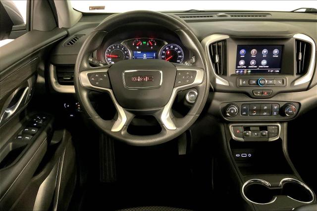 2024 GMC Terrain Vehicle Photo in KANSAS CITY, MO 64114-4545