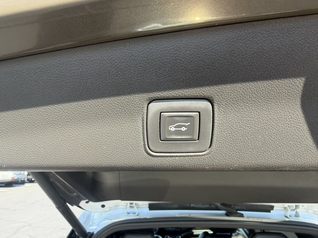 2021 Chevrolet Trailblazer photo 13 of 37