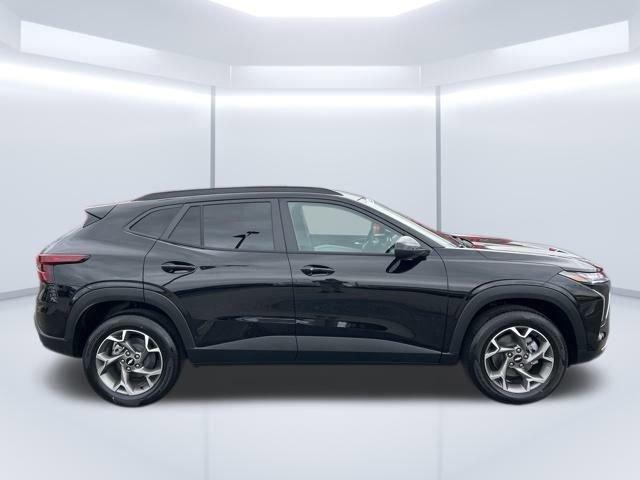 2025 Chevrolet Trax Vehicle Photo in SAINT CLAIRSVILLE, OH 43950-8512