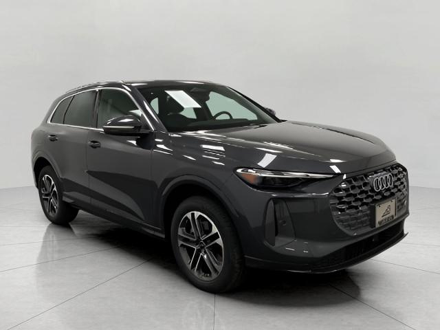 2025 Audi Q5 Vehicle Photo in Neenah, WI 54956