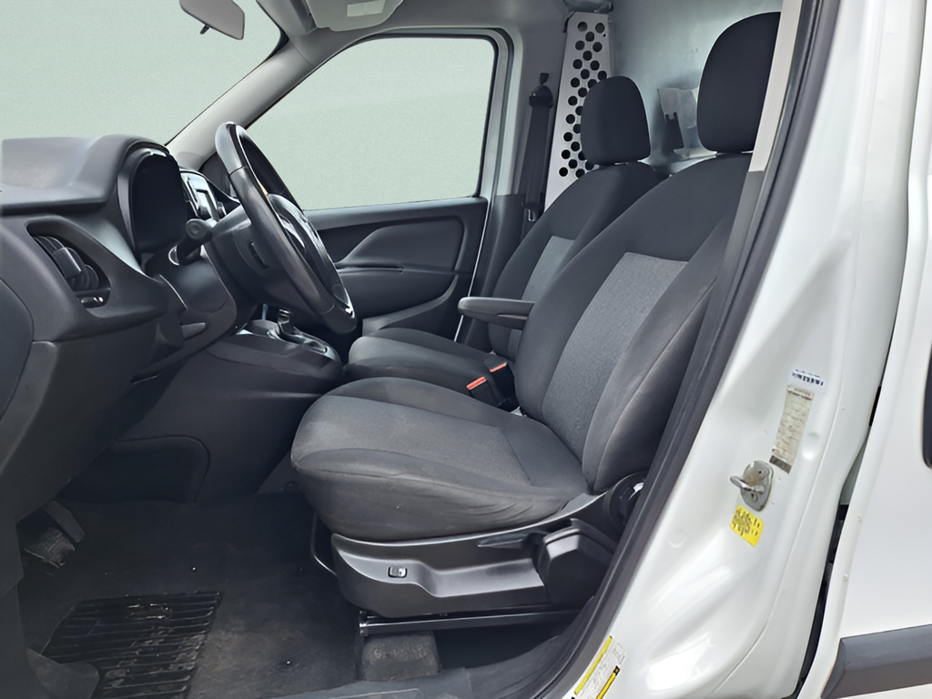 2022 RAM ProMaster City Cargo Van Tradesman - 9