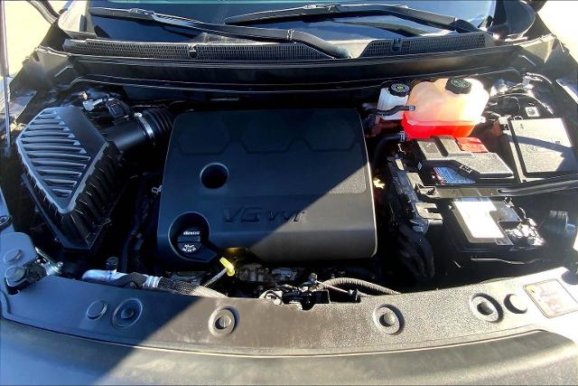 2023 Buick Enclave Vehicle Photo in TOPEKA, KS 66609-0000