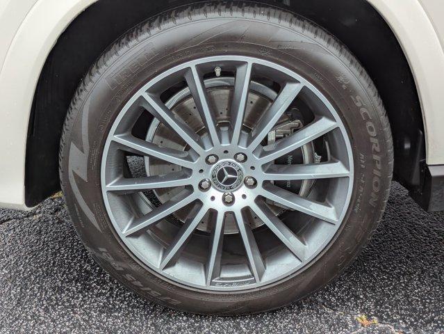2024 Mercedes-Benz GLE Vehicle Photo in BRUNSWICK, GA 31525-1881