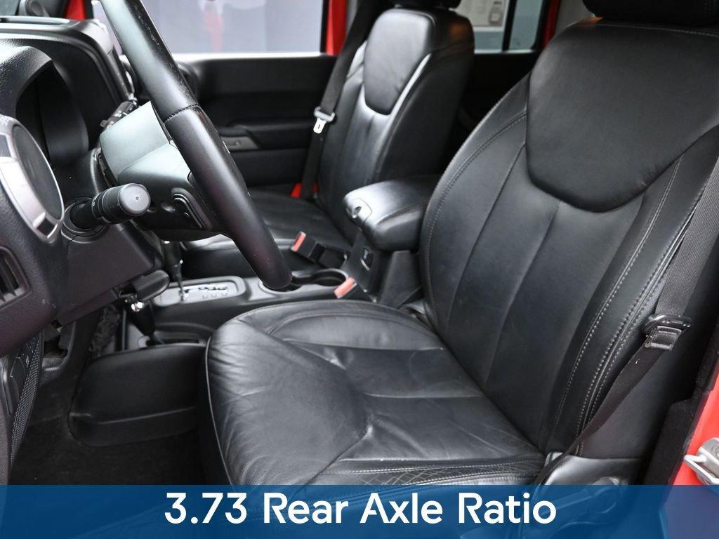 2013 Jeep Wrangler Unlimited Vehicle Photo in Cedar Rapids, IA 52402