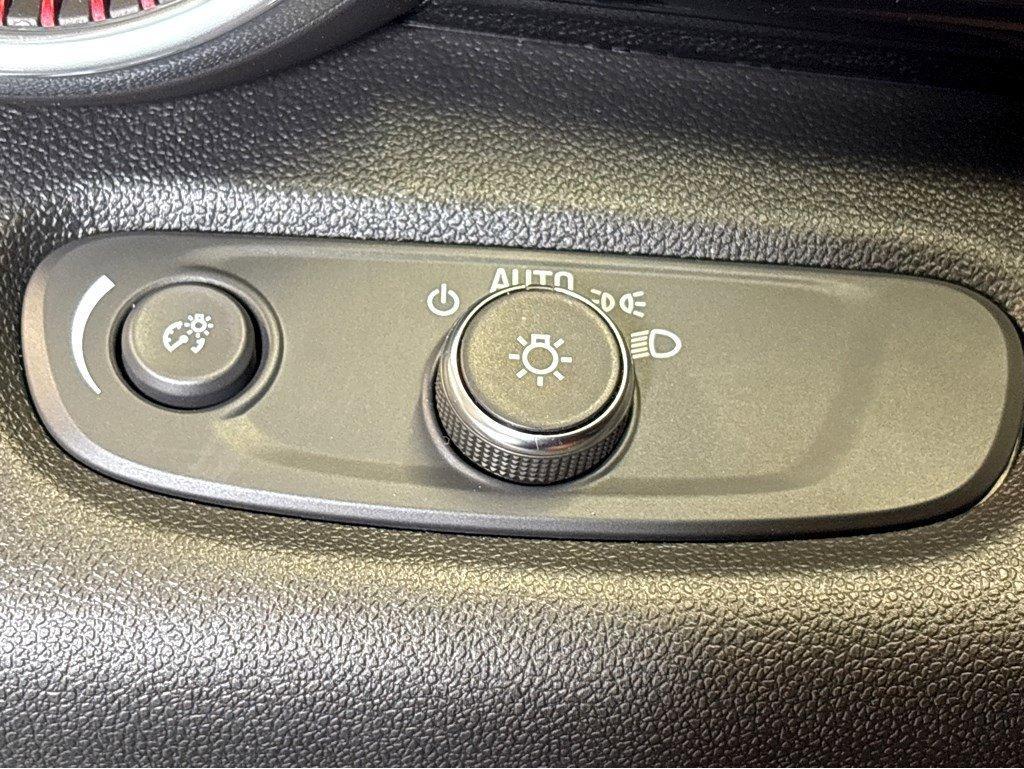 2024 Chevrolet Trax Vehicle Photo in SAVANNAH, GA 31406-4513