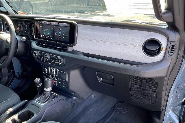 2024 Jeep Wrangler Vehicle Photo in INDEPENDENCE, MO 64055-1314