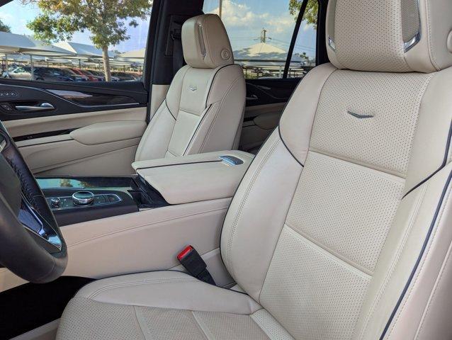 2023 Cadillac Escalade Vehicle Photo in San Antonio, TX 78230