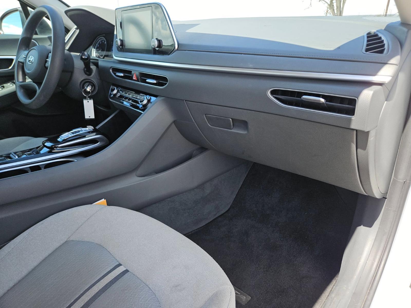 2021 Hyundai SONATA Vehicle Photo in Seguin, TX 78155