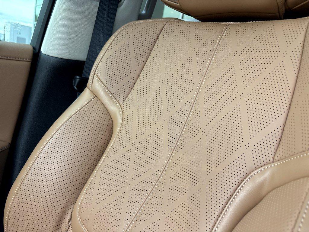2025 INFINITI QX80 Vehicle Photo in SAVANNAH, GA 31406-4513