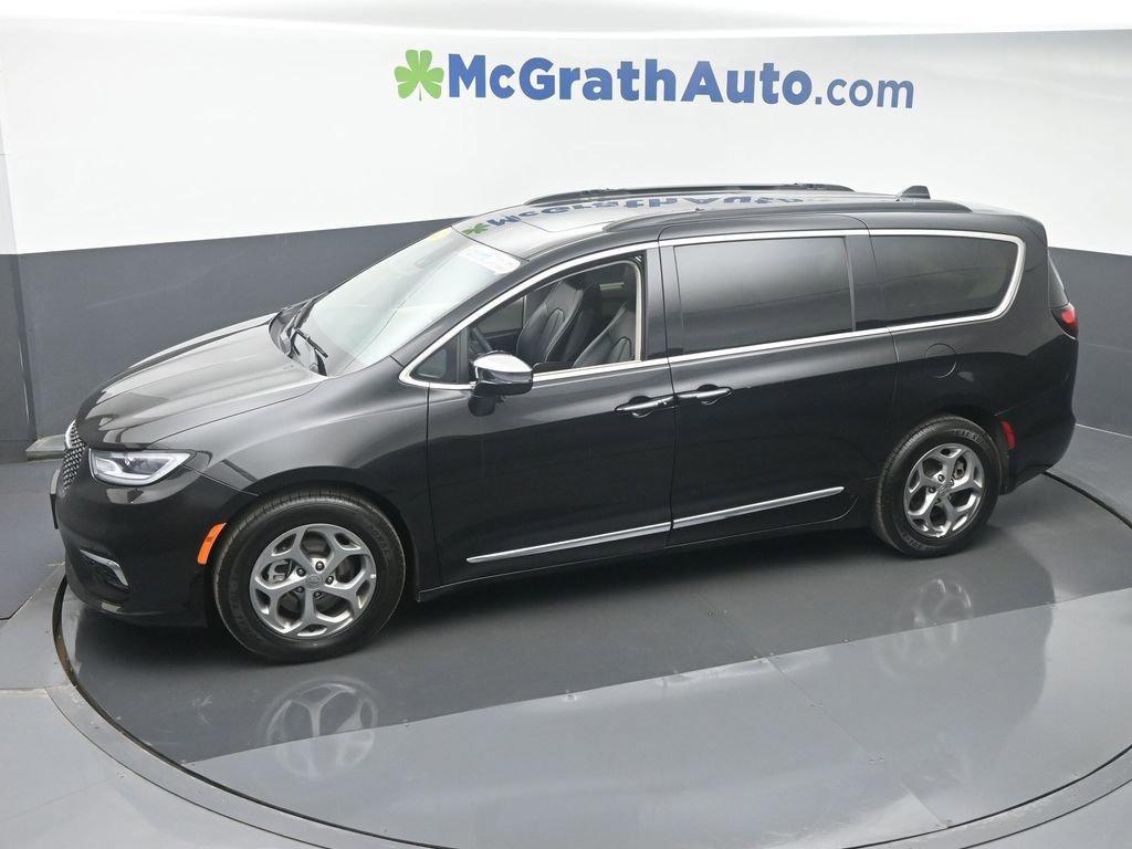 2022 Chrysler Pacifica Vehicle Photo in Cedar Rapids, IA 52402