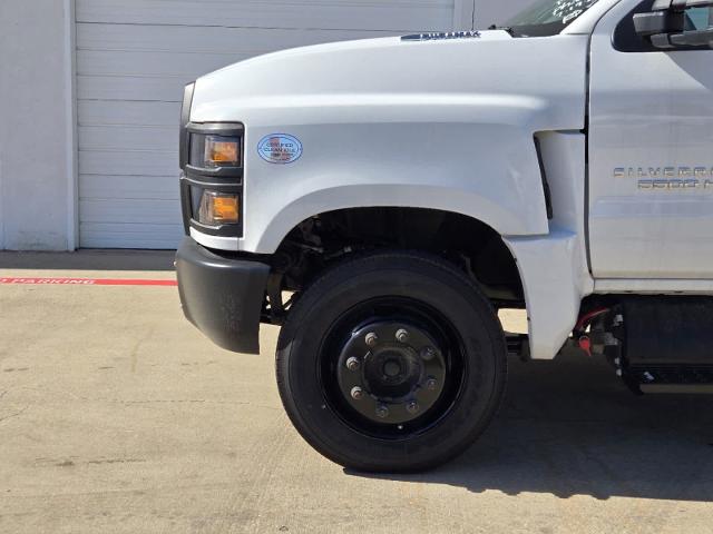 2023 Chevrolet Silverado Chassis Cab Vehicle Photo in LEWISVILLE, TX 75067