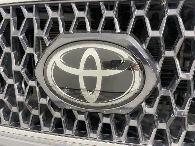 2019 Toyota Tacoma Vehicle Photo in GILBERT, AZ 85297-0402