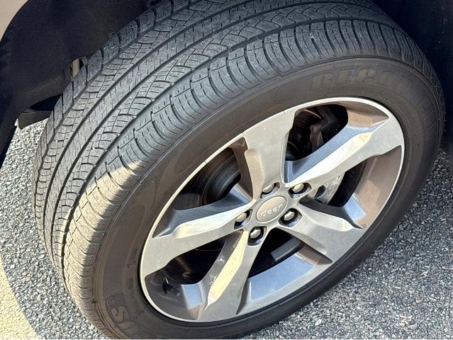 2021 Jeep Grand Cherokee L Vehicle Photo in BEAUFORT, SC 29906-4218