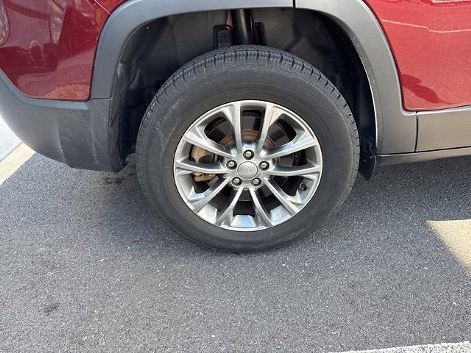 2019 Jeep Cherokee Vehicle Photo in Harrisburg, PA 17111