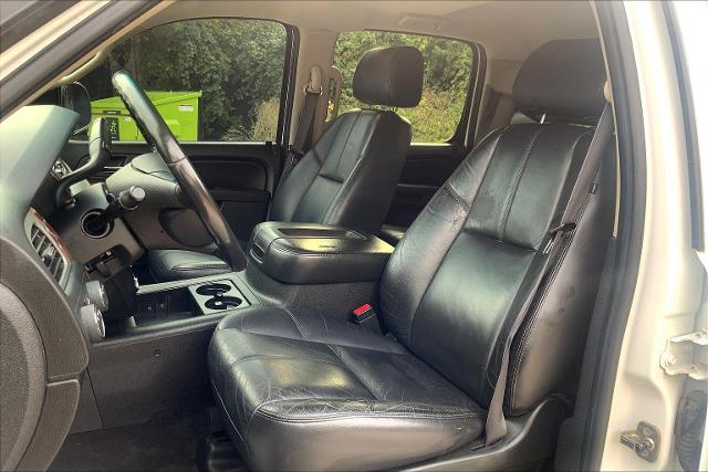 2011 Chevrolet Silverado 1500 Vehicle Photo in KANSAS CITY, MO 64114-4545