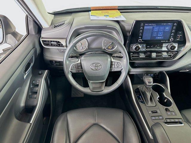2022 Toyota Highlander Vehicle Photo in Flemington, NJ 08822