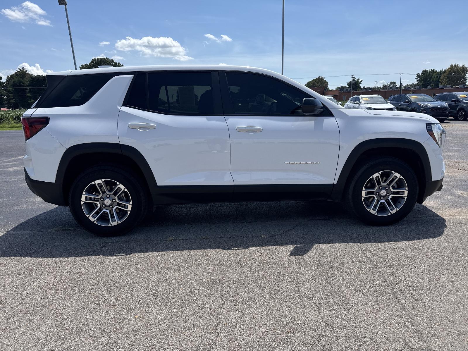 View vehicle photo 6
