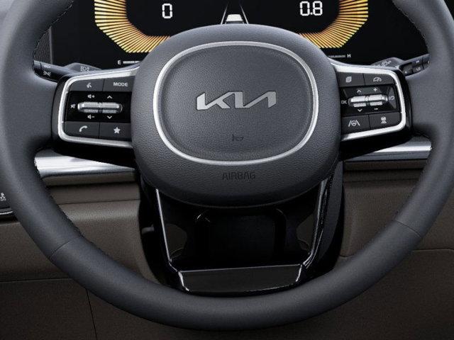 2025 Kia Carnival Vehicle Photo in Westbrook, ME 04092