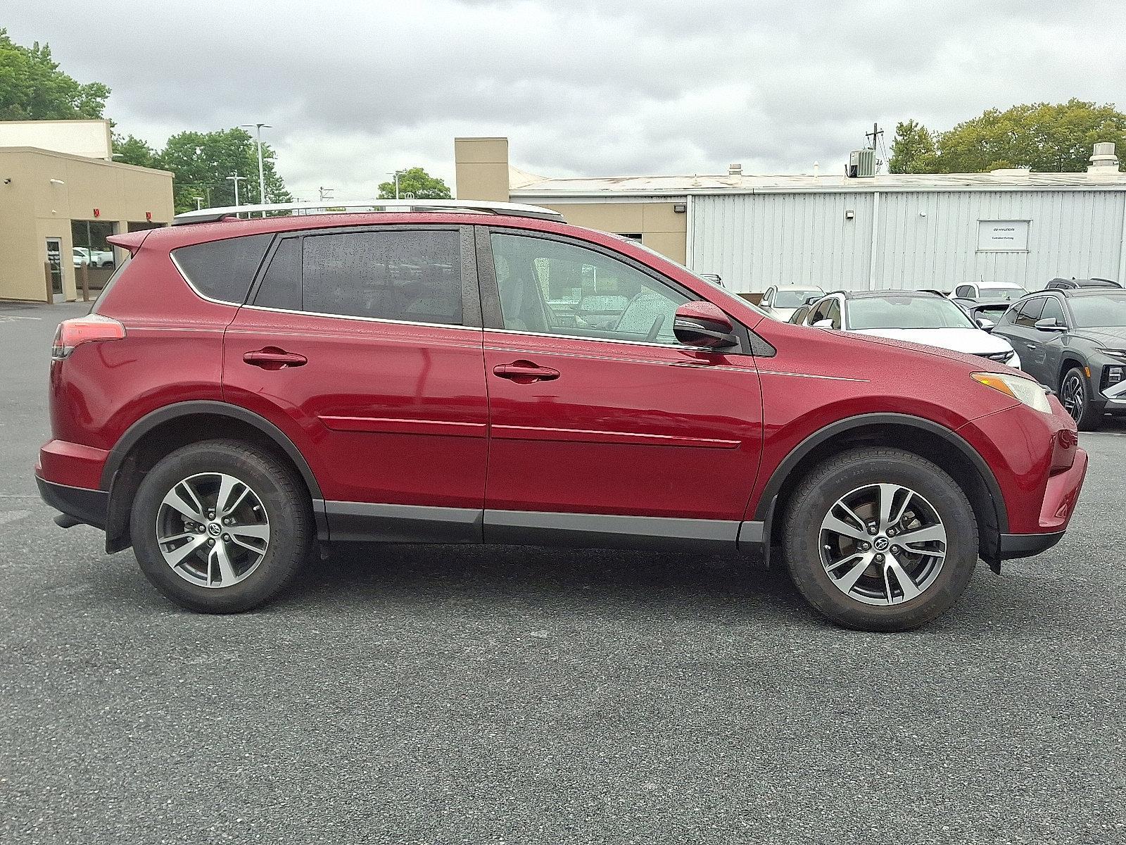 2018 Toyota RAV4 Vehicle Photo in Harrisburg, PA 17111