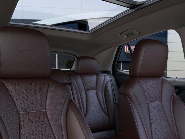 2025 Buick Envision Vehicle Photo in TOPEKA, KS 66609-0000