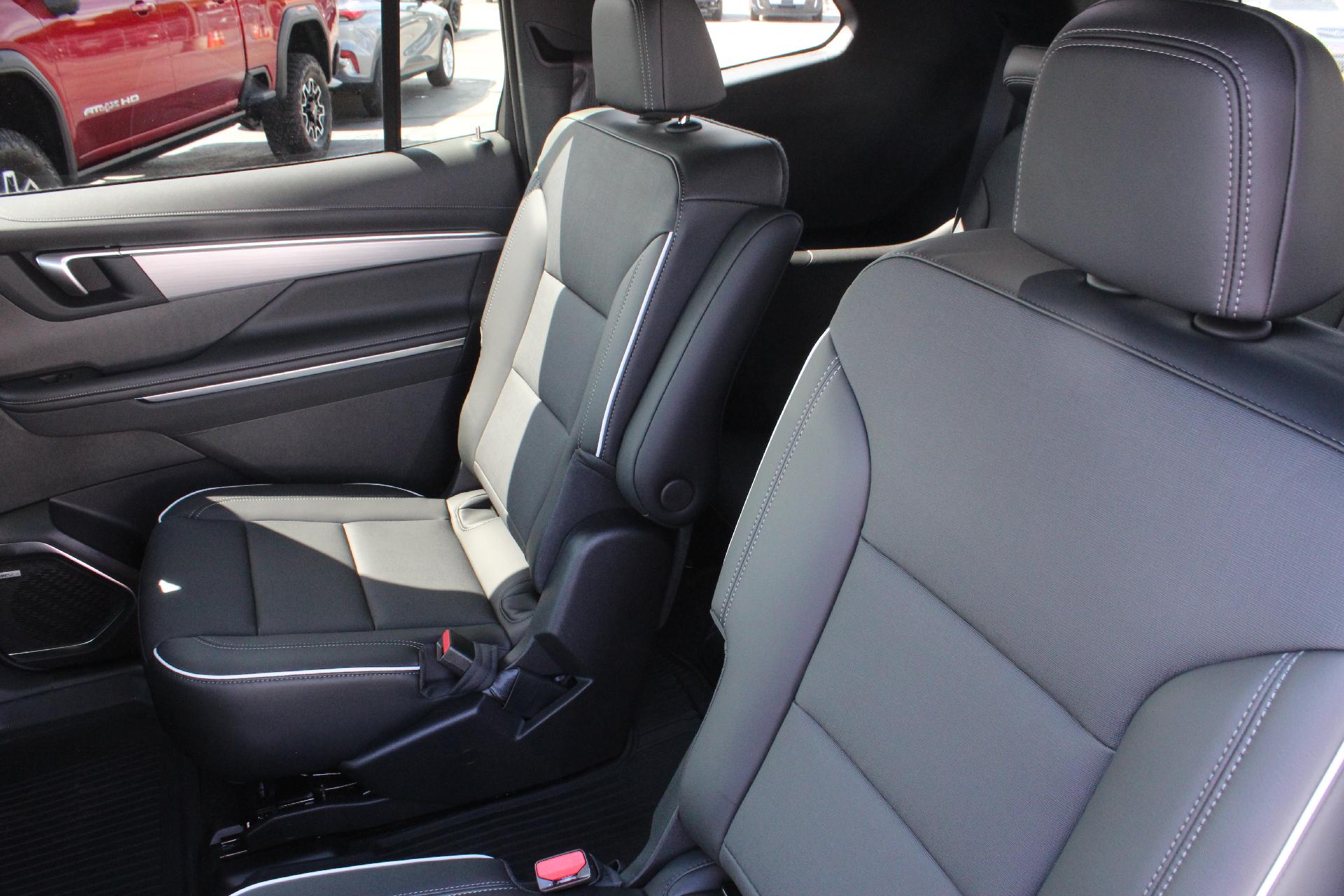 2026 Buick Enclave Vehicle Photo in AURORA, CO 80012-4011