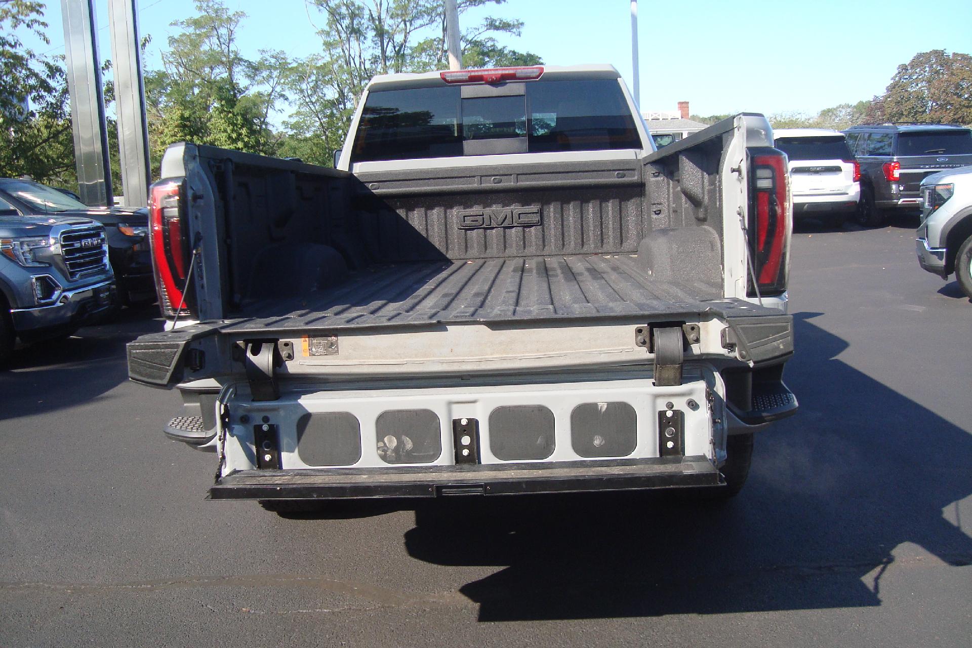 2025 GMC Sierra 3500HD Vehicle Photo in PORTSMOUTH, NH 03801-4196