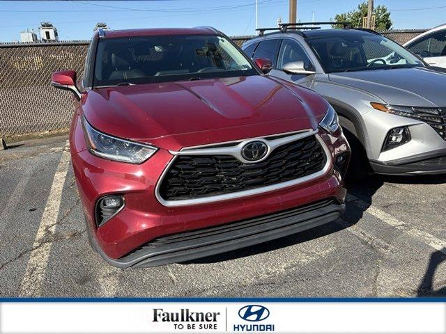 2021 Toyota Highlander Vehicle Photo in Philadelphia, PA 19116