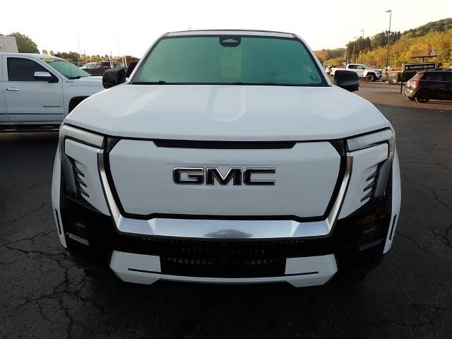 2025 GMC Sierra EV Vehicle Photo in ZELIENOPLE, PA 16063-2910
