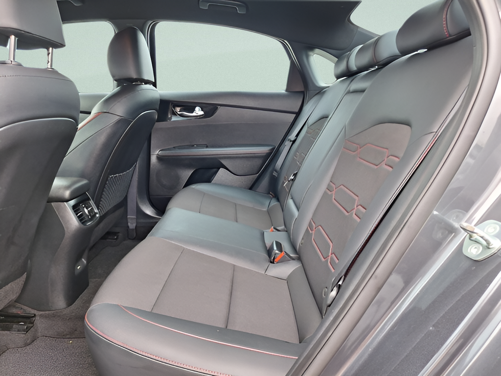 2023 Kia Forte GT - 8