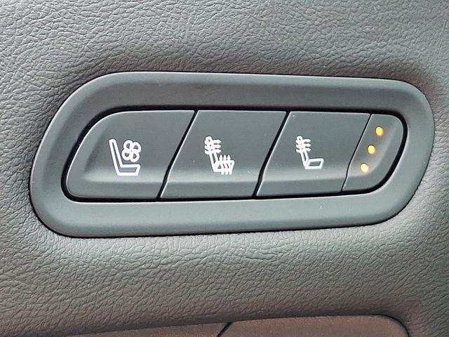 2024 Cadillac Escalade Vehicle Photo in DANBURY, CT 06810-5034