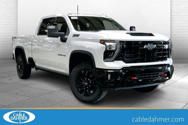 2025 Chevrolet Silverado 2500 HD Vehicle Photo in KANSAS CITY, MO 64114-4502