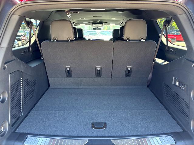 2025 Chevrolet Suburban Vehicle Photo in BEAUFORT, SC 29906-4218