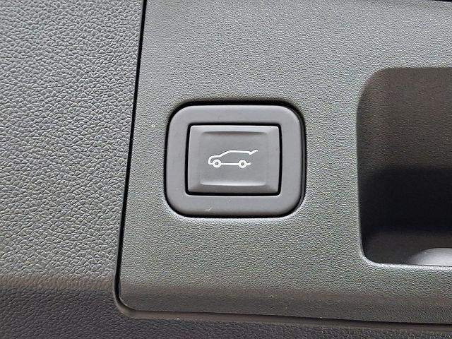 2024 Cadillac XT4 Vehicle Photo in DANBURY, CT 06810-5034