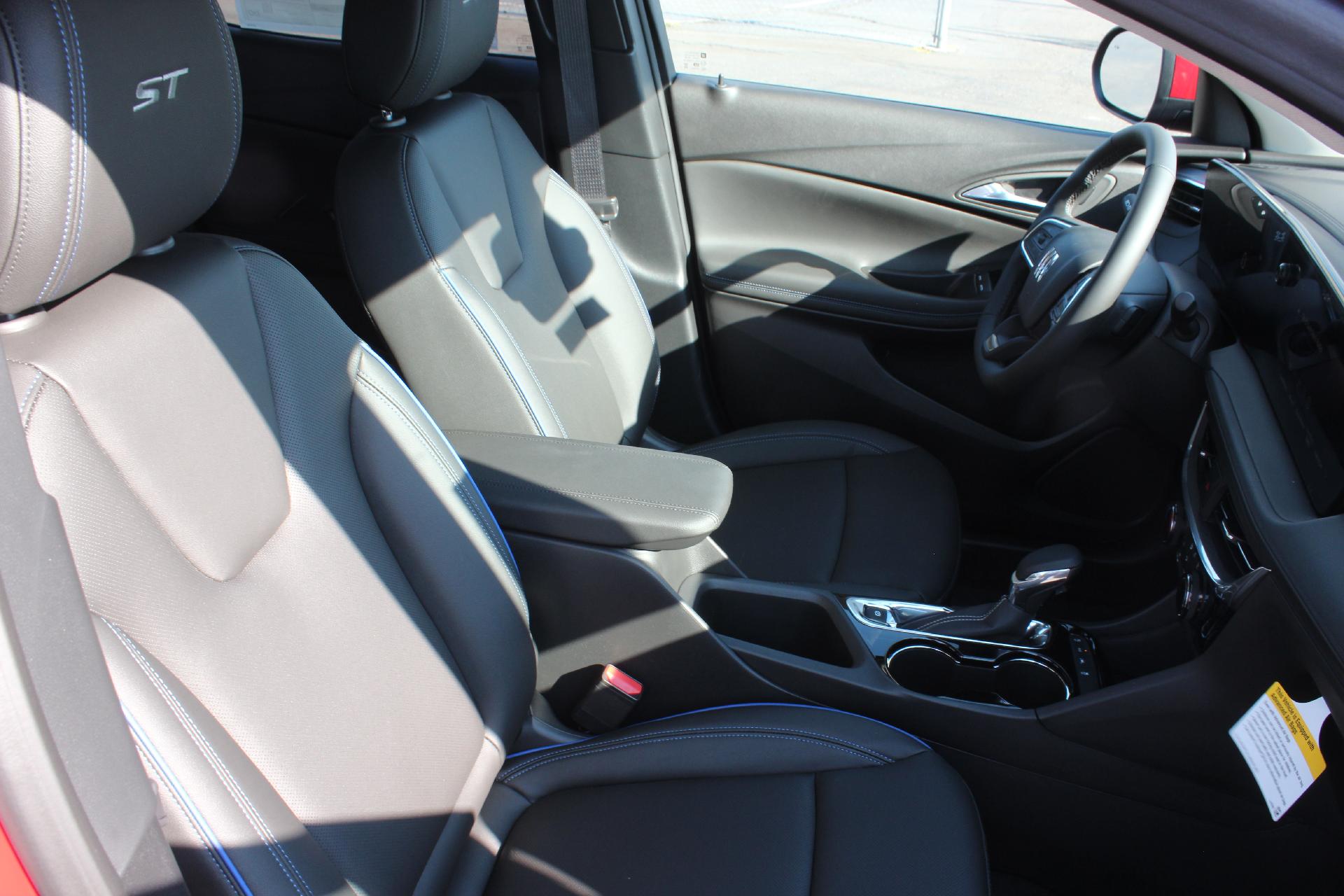 2026 Buick Encore GX Vehicle Photo in AURORA, CO 80012-4011